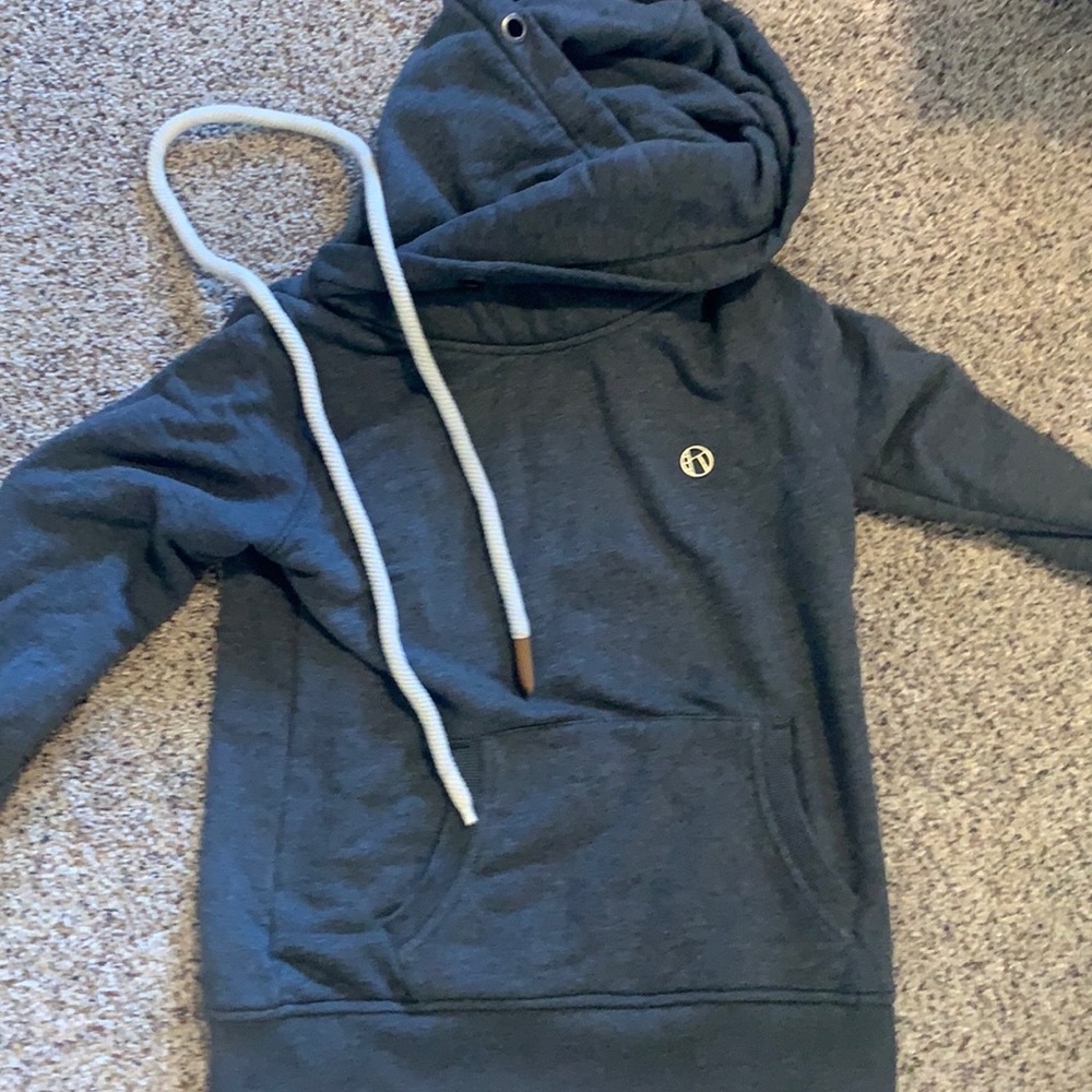 Kazane Cowl-neck hoodie